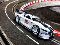 Ford Mustang GTY No.76