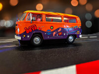 VW Bus T2b Peace and Love