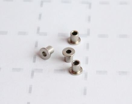Distanzbuchsen (4) zu 3120/3122