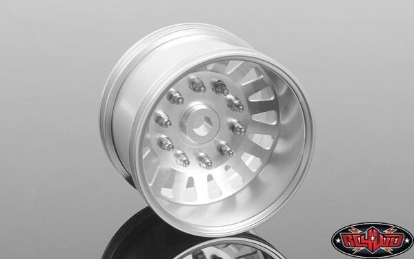 Super Single Rear Semi Truck Wheel