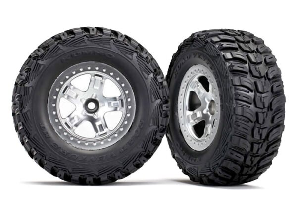 Kumho Reifen auf Felgen satin-chrom vorne (2)