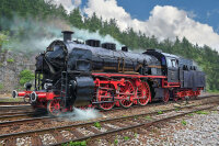 Schnellzuglokomotive S3/6 BR18(5) mit Tender 2‘2’T