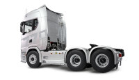 Scania 770 S Zugmaschine 6x6 1:14 RTR silber