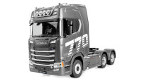 Scania 770 S Zugmaschine 6x4 1:18 RTR silber
