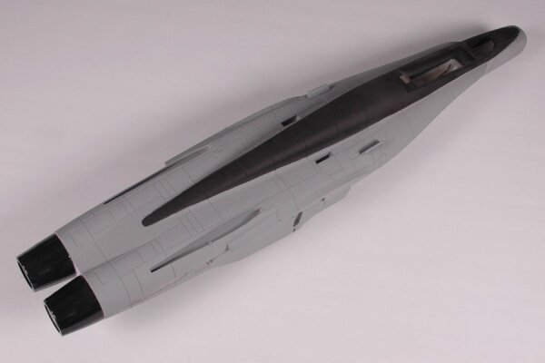 FMS F-18 V2 - Rumpf