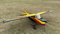 Pilot RC Decathlon 122 V2 gelb-rot-schwarz (10)