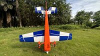 Pilot-RC Extra 330SX – 90" (2,29 m) 02